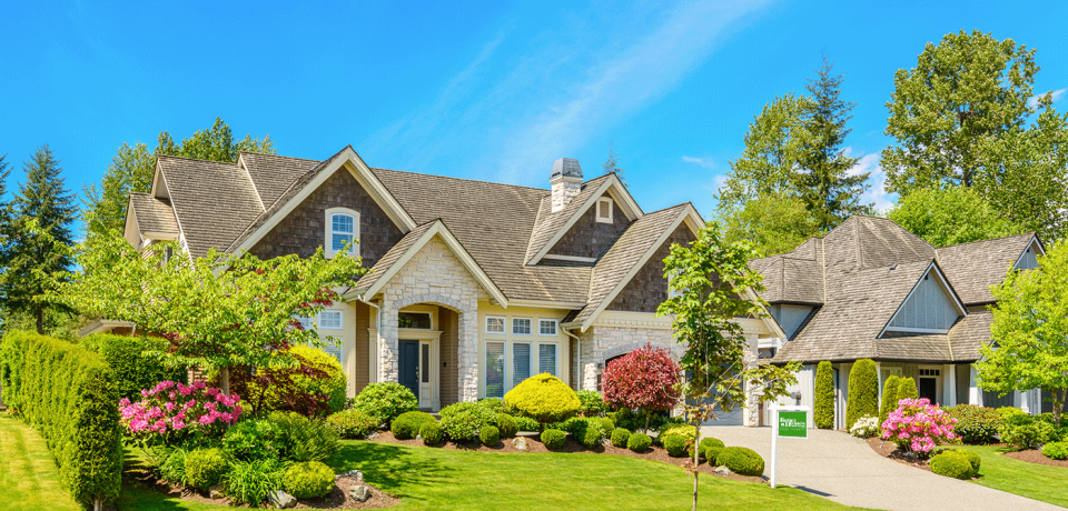 What factors do appraisers consider when valuing a residential property?