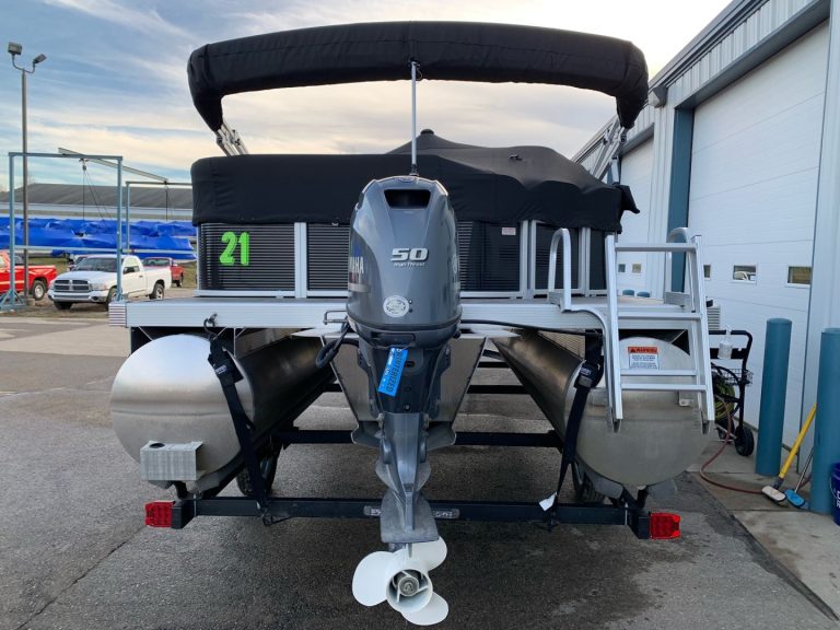 Essential Factors to Consider When Choosing an Outboard Motor